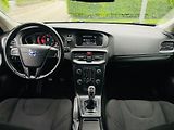 Volvo V40 2.0D3 5VÁLEC MANUÁL 1MAJITEL - náhled 22