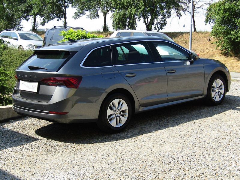 Škoda Octavia (2022) 2.0 TDI 85kW DSG  TOP QUALITY - fotka 12 z 45