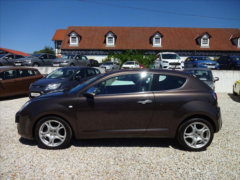 Alfa Romeo MiTo 1,4i 16V - fotka 3 z 42
