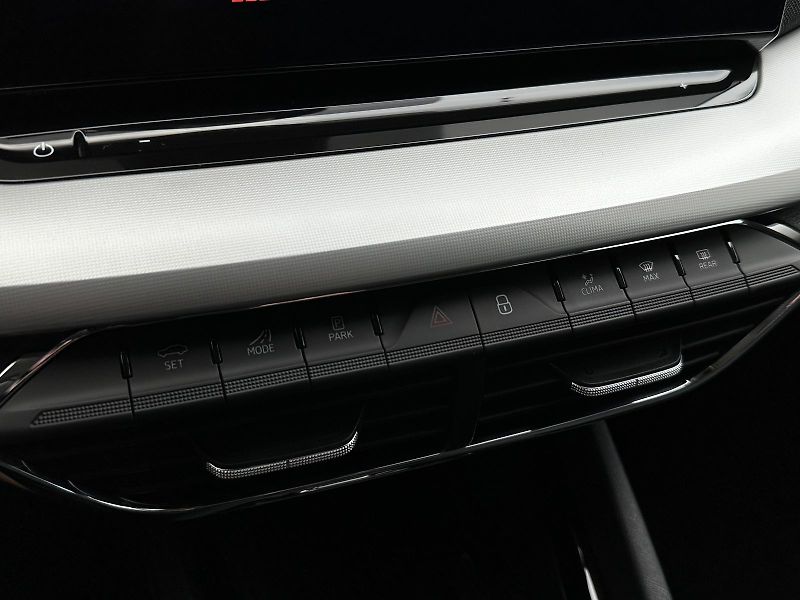 Škoda Octavia Combi 1.5TSi e-TEC M-HEV DSG S - fotka 22 z 41
