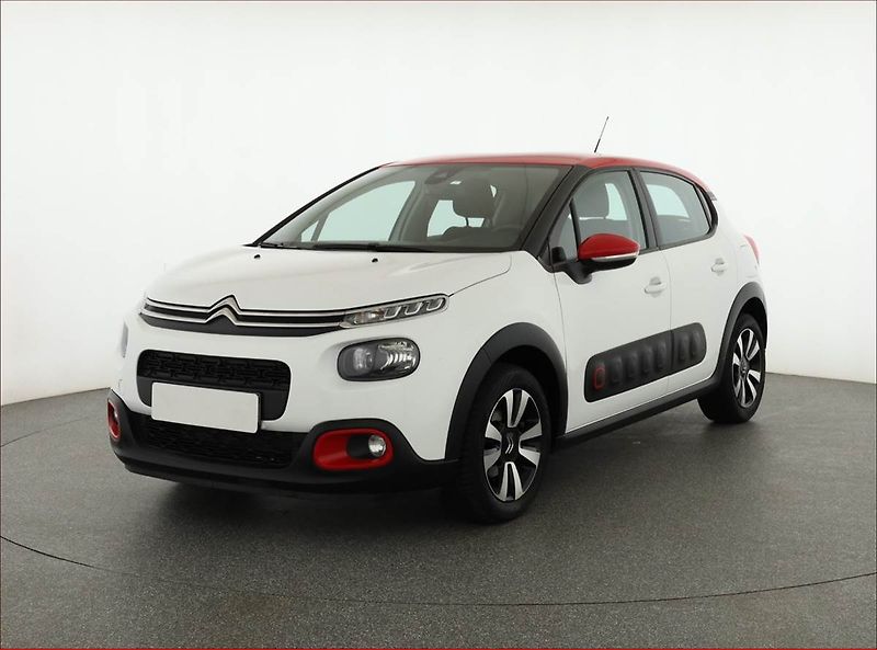 Citroën C3 (2018) 1.2 PureTech, ČR,1.maj - fotka 2 z 16