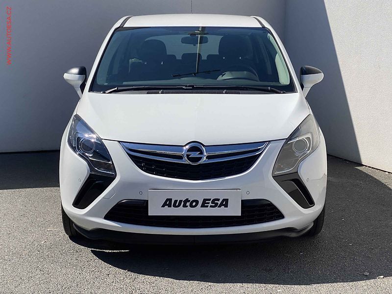 Opel Zafira (2016) 1.6 CDTi, ČR, AC, park.asist - fotka 2 z 17