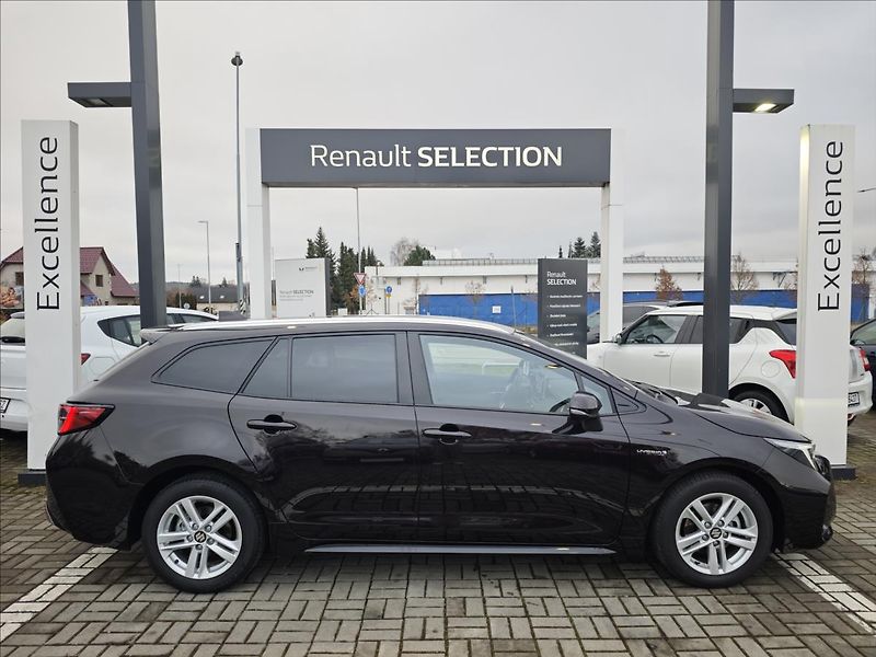 Suzuki Swace 1,8 Hybrid CVT  Elegance - fotka 7 z 20