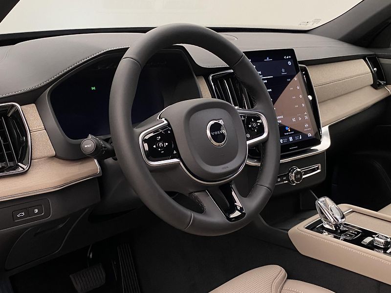 Volvo XC90 (2026) T8 AWD Plug-in BRIGHT PLUS 7m - fotka 4 z 69