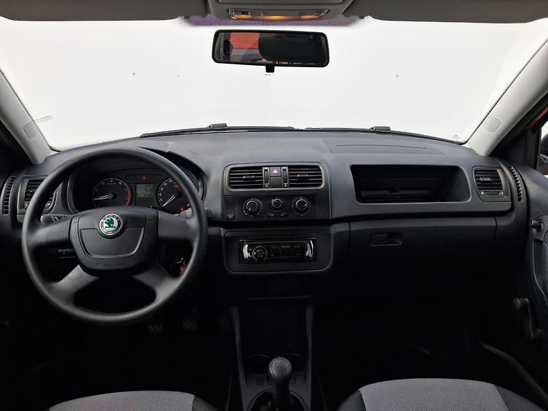 Škoda Fabia 1.2 HTP / 51 kW - fotka 5 z 21