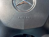 Mercedes-Benz Třídy C (2009) 200 135KW mat – NAVIGACE - náhled 32