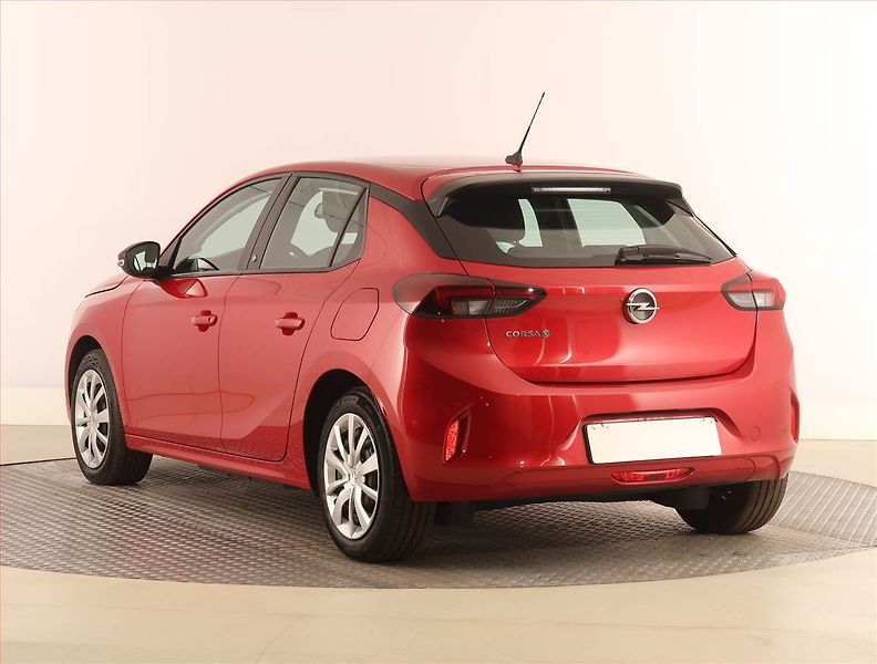 Opel Corsa (2023) 50 kWh, SoH 95%, Automat - fotka 4 z 20