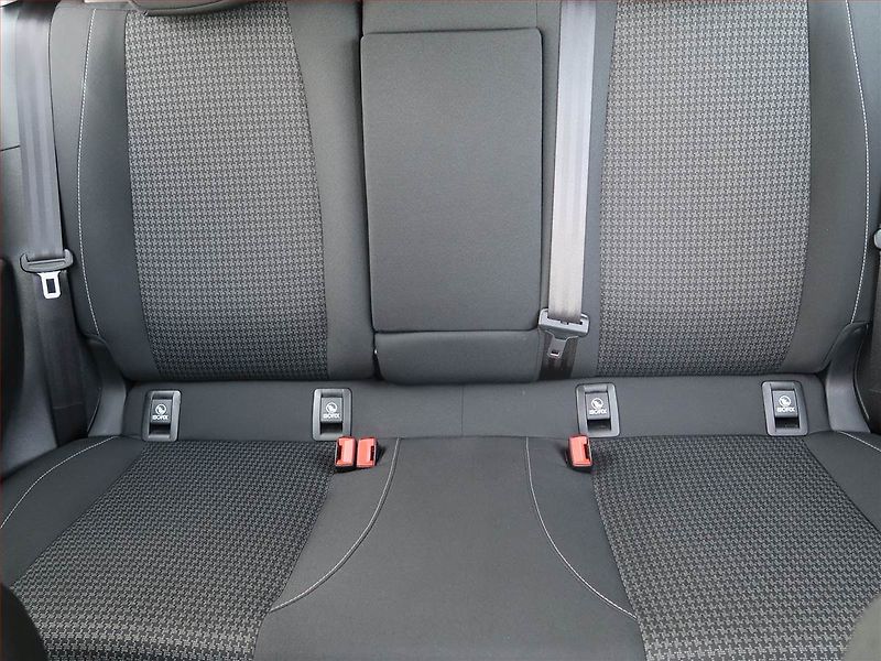Peugeot 308 (2019) 1.2 PureTech, ČR,1.maj - fotka 10 z 17