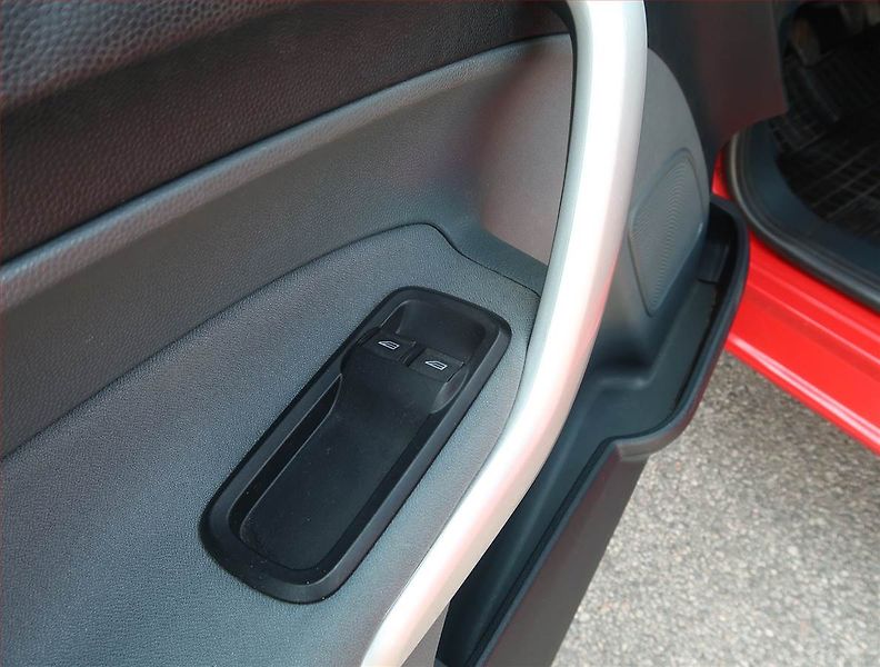 Ford Fiesta (2009) 1.25, Serv.kniha, Tempomat - fotka 16 z 16