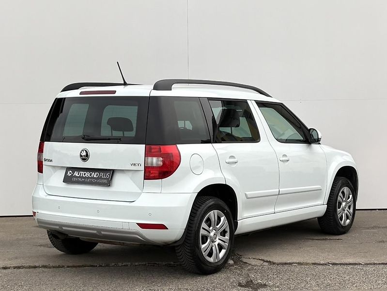 Škoda Yeti 1.2 TSI / 81 kW Active Fresh - fotka 2 z 19