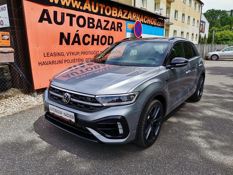Volkswagen T-Roc (2025) 2.0TSi 221kw R DSG 4x4 - fotka 40 z 40