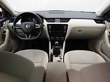 Škoda Octavia (2014) 2.0 TDi, 2.maj,ČR, Elegance - náhled 8