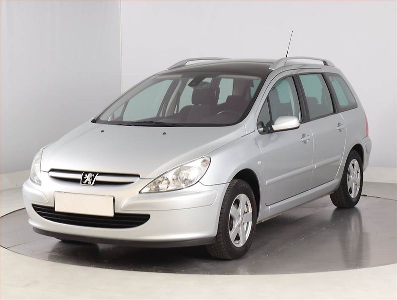 Peugeot 307 (2004) 2.0 16V, nová STK, servisované - fotka 2 z 18