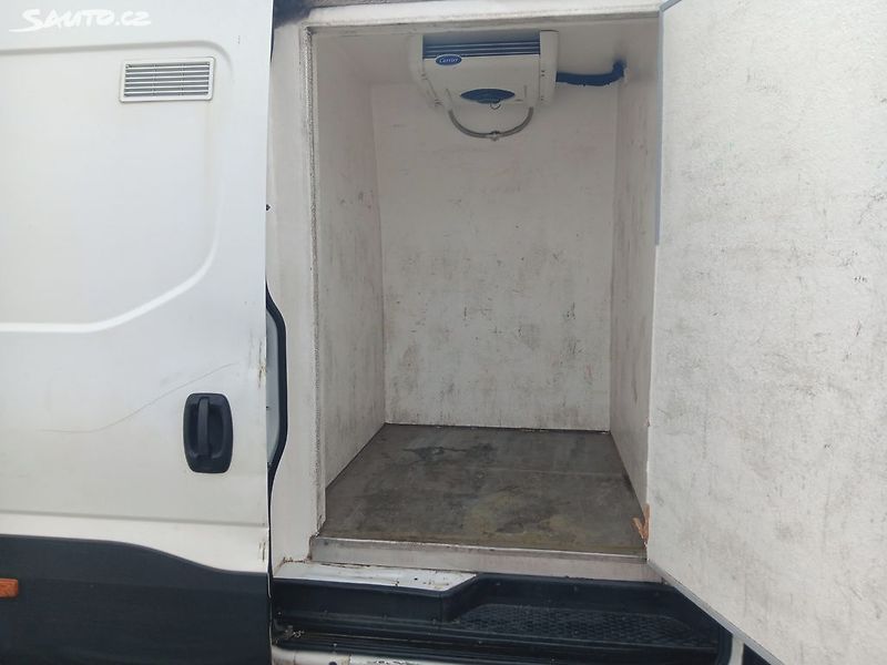 Iveco Daily 3.0 L4H2 Chlazení + náklad - fotka 24 z 25