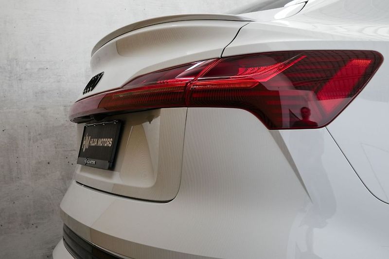 Audi e-tron 55 300kW Sportback Black Edice - fotka 10 z 47