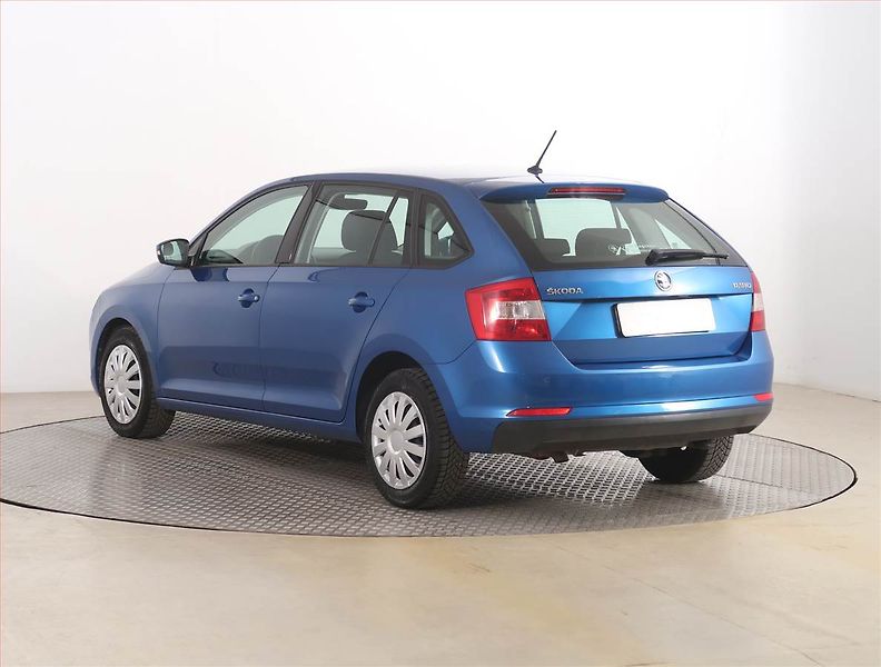 Škoda Rapid (2016) Spaceback 1.4 TDI, Navi - fotka 4 z 17