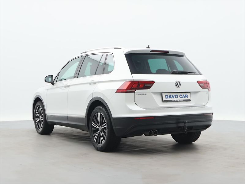 Volkswagen Tiguan 1,4 TSI Sound edice matrix pan - fotka 5 z 31