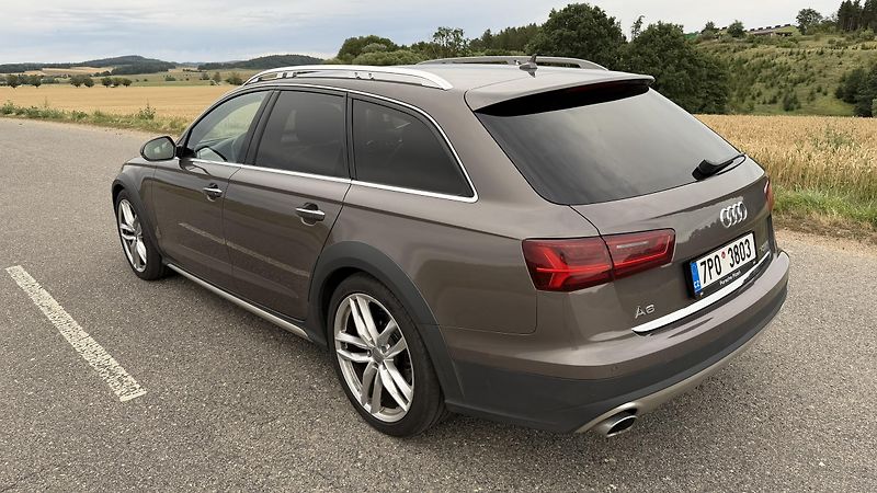 Audi A6 Allroad (2017) biturbo - fotka 4 z 18