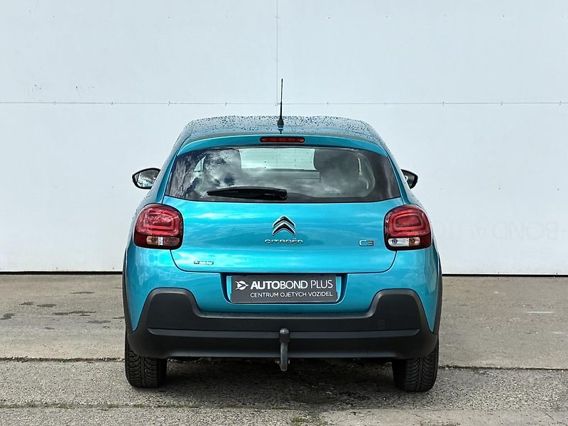 Citroën C3 1.2 PureTech 83k Shine - fotka 9 z 21