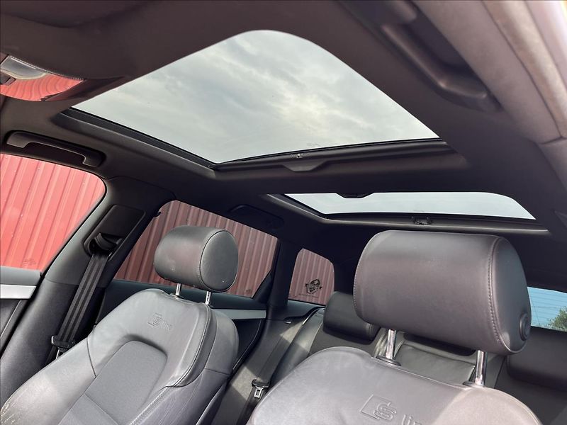 Audi A3 3,2 i V6 184KW 4x4  Sportback - fotka 33 z 45