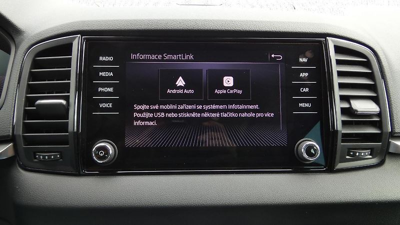 Škoda Karoq 1.5 TSI 110kW Fresh DSG - fotka 15 z 24