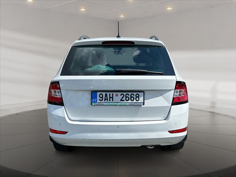 Škoda Fabia 1,0 TSI 70 Ambition - fotka 5 z 11