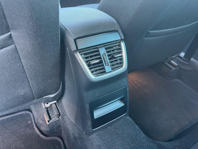 Škoda Octavia (2018) 1.5 TSI 110kW Style Plus combi - fotka 21 z 30