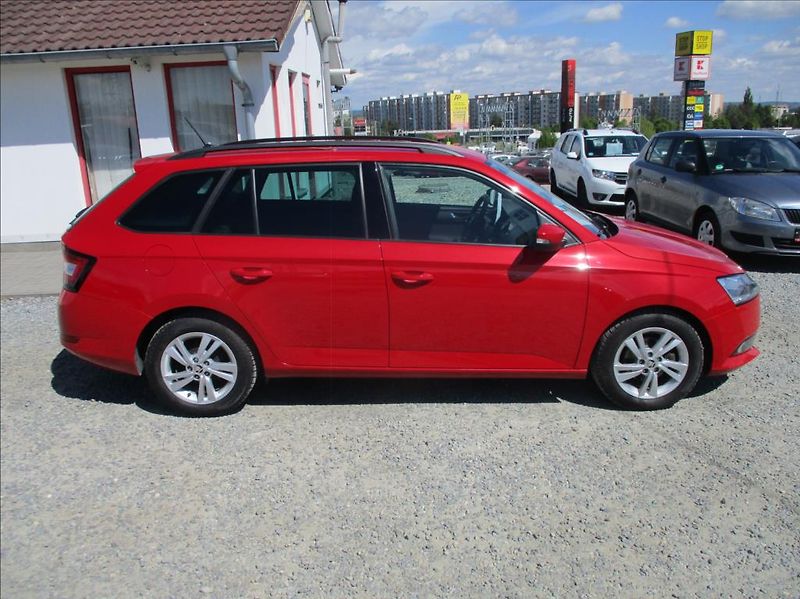 Škoda Fabia 1,0 TSI, serviska,1.maj,DPH,CZ - fotka 4 z 27