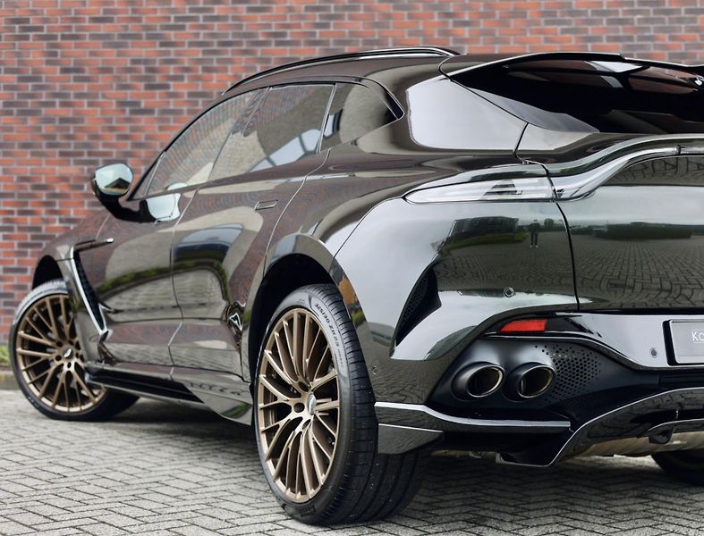 Aston Martin DBX (2025) 707, 4.0 V8 707PS Minotaur  - fotka 4 z 54