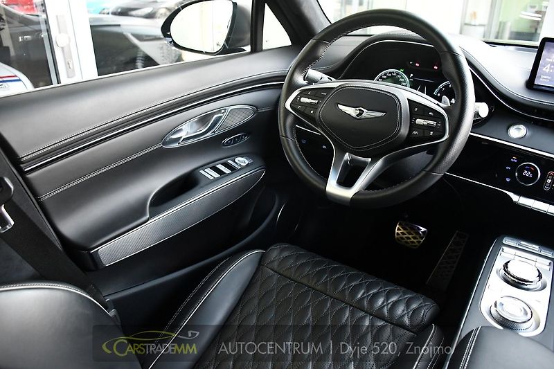 Genesis GV70 2.5T AWD AT8 LUXURY LINE - fotka 22 z 58