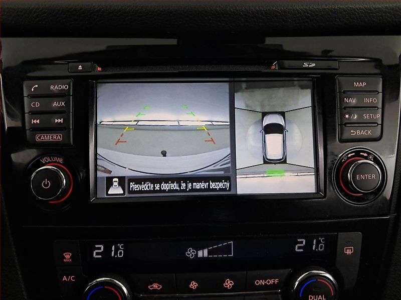 Nissan Qashqai (2016) 1.6 DIG-T, Navi, Tempomat - fotka 19 z 20