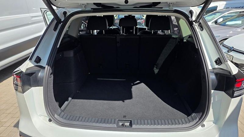 Volkswagen Tayron (2025) 1.5 PHEV 150kW Elegance SoH100 - fotka 12 z 48