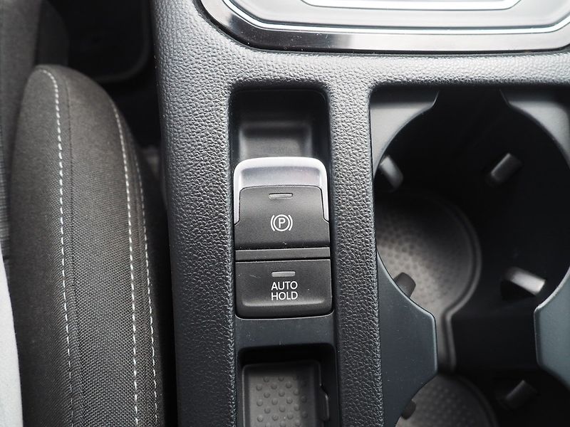 Volkswagen Passat (2020) 2.0TDI, 90kW - fotka 34 z 36