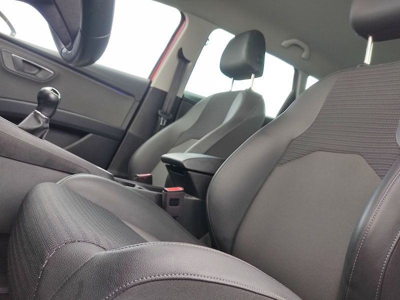 Seat Leon (2020) ST XCELLENCE FR 1.5 TSI 130K 6 - fotka 25 z 40