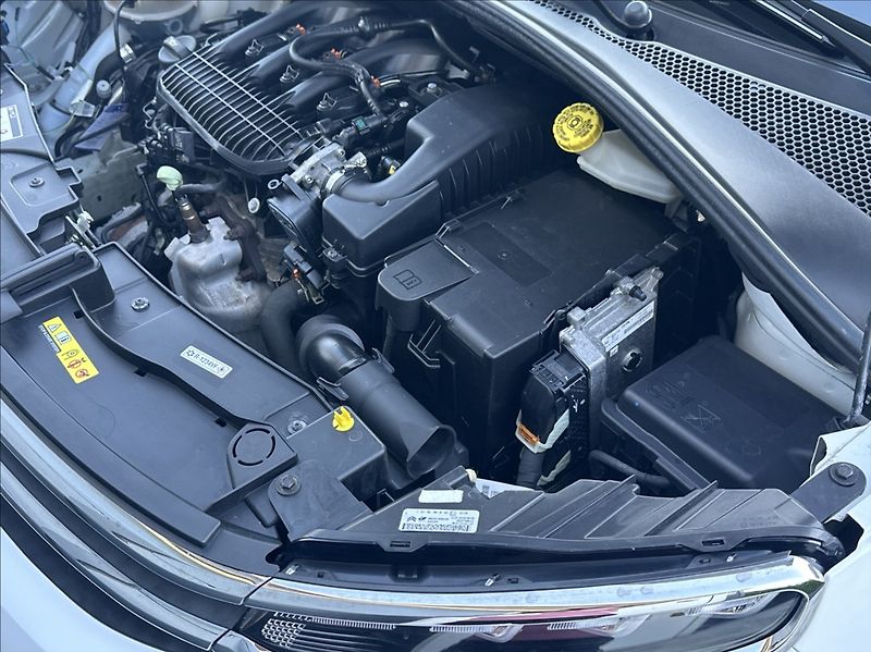 Citroën C3 1,2 82PS  Feel Komfort - fotka 44 z 52