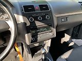 Volkswagen Touran 1,6 TDI DSG - náhled 11