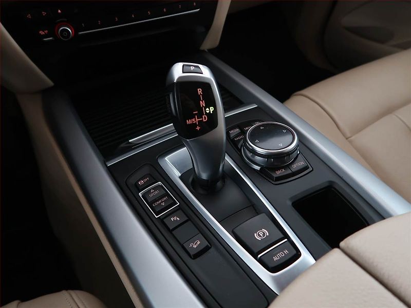 BMW X5 (2014) xDrive30d, 4X4, Automat, Kůže - fotka 13 z 23