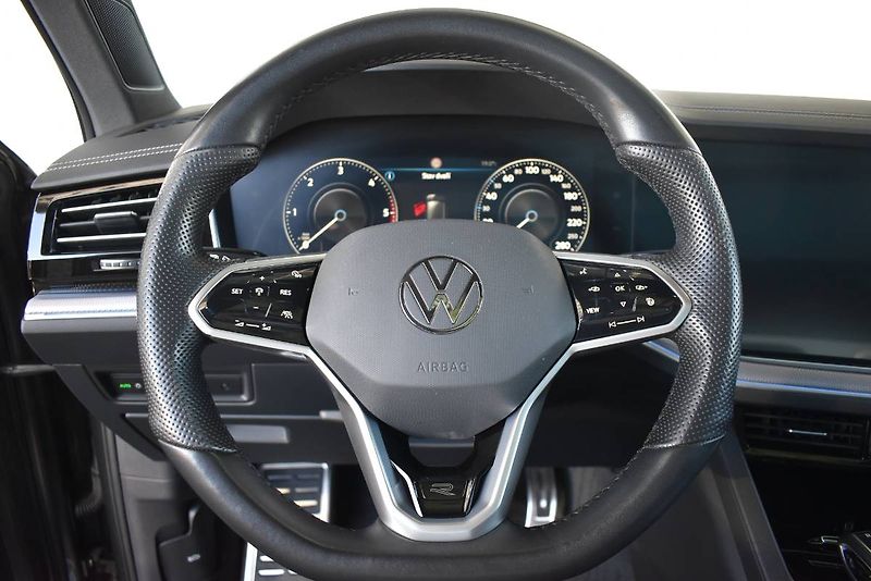 Volkswagen Touareg (2022) 3.0TDI 210kW 4Motion, LED Matr - fotka 18 z 32