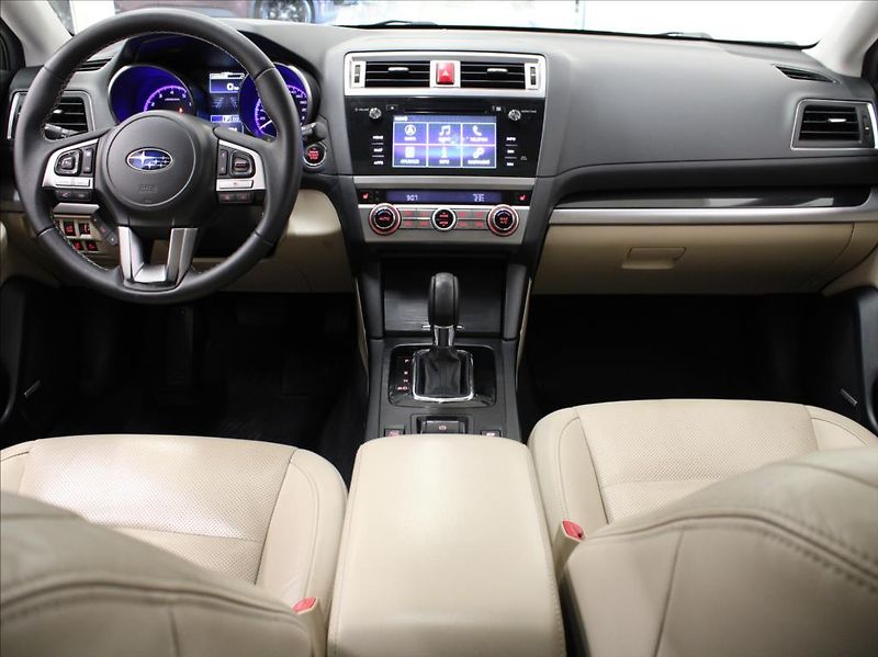 Subaru Outback 2,5 i 129kW 4WD Exclusice ČR - fotka 8 z 28