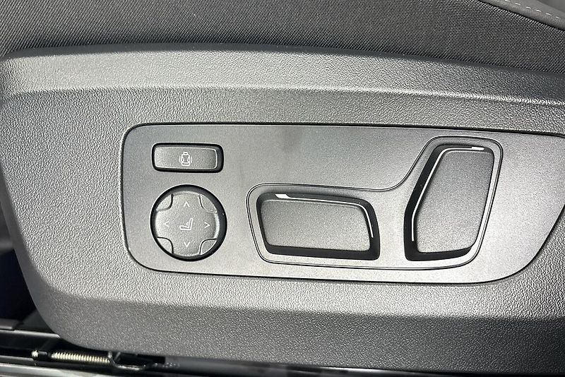 BMW X3 xDrive20d - fotka 19 z 22