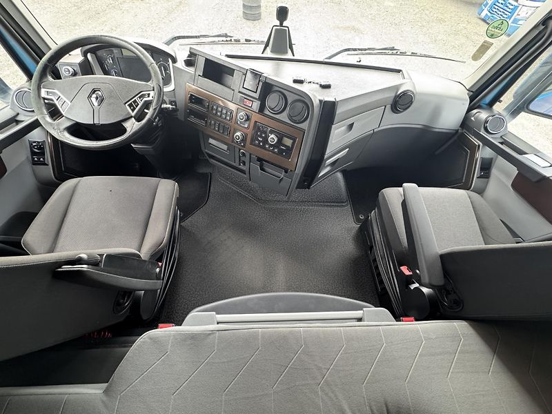 Renault Trucks T (2018) T 520 High Comfort LowDeck*ACC - fotka 22 z 25
