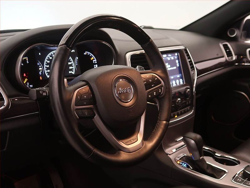 Jeep Grand Cherokee (2019) Overland 3.0 CRD, 4X4, AUTOMAT - fotka 17 z 17