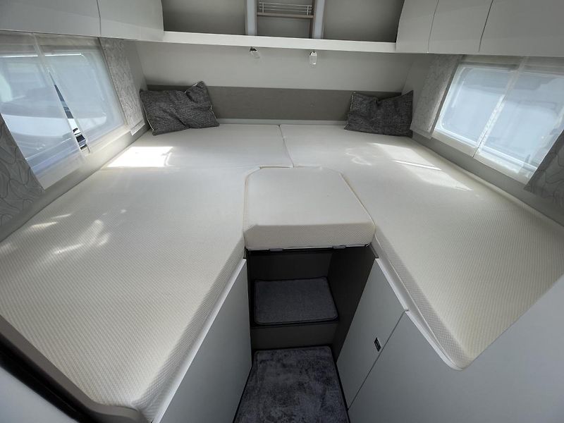 Frankia (2025) NEO M I7GDK - MB 2,0l/170HP - fotka 31 z 36