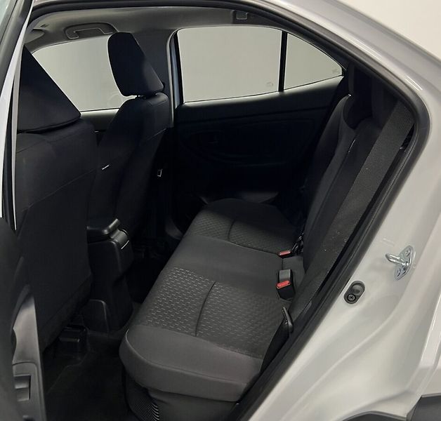 Toyota Yaris Cross 1,5 Hybrid AT Comfort - fotka 11 z 17