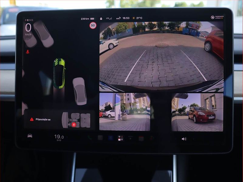 Tesla Model 3 (2019) Std Range Plus 52kWh, SoH 80% - fotka 20 z 25