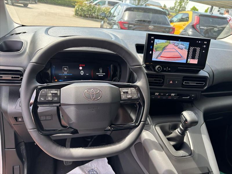 Toyota ProAce City Verso (2026) 1,5   Family 5S - fotka 8 z 8