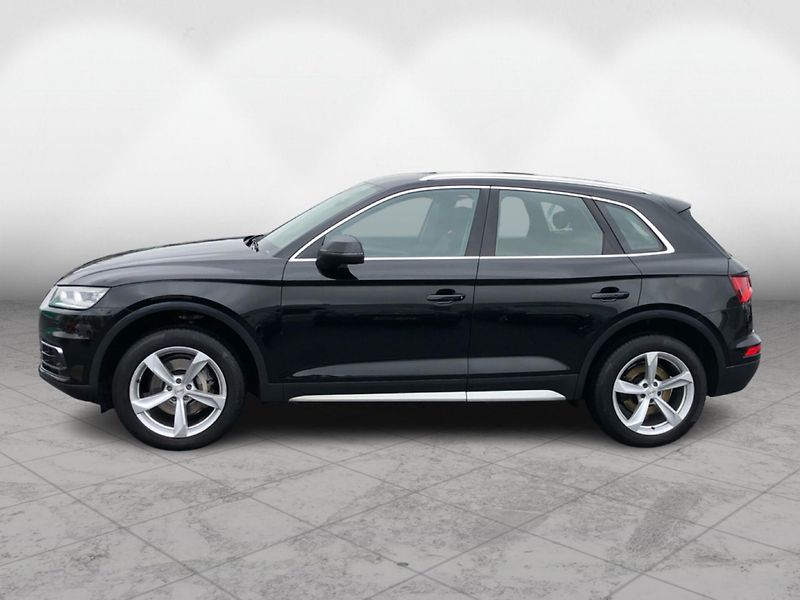 Audi Q5 DESIGN 2.0 TDI 140 KW Quattro - fotka 3 z 30