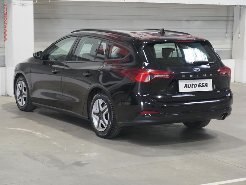 Ford Focus (2022) 1.5TDCi, AT, LED - fotka 6 z 20