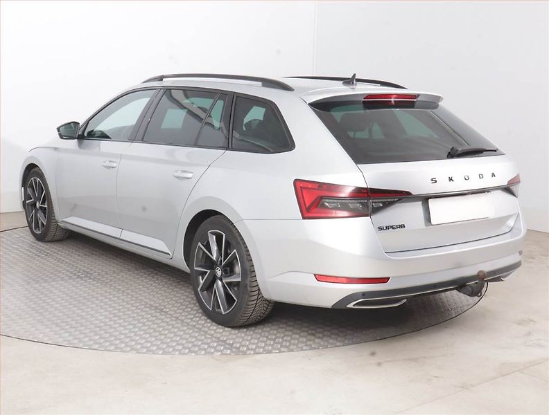 Škoda Superb (2022) Sportline 2.0 TDI - fotka 4 z 18
