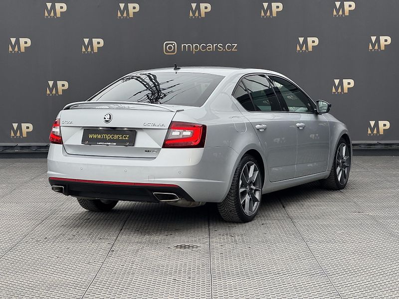 Škoda Octavia (2019) 2.0TSi 245 RS, DSG, PANO   - fotka 7 z 50